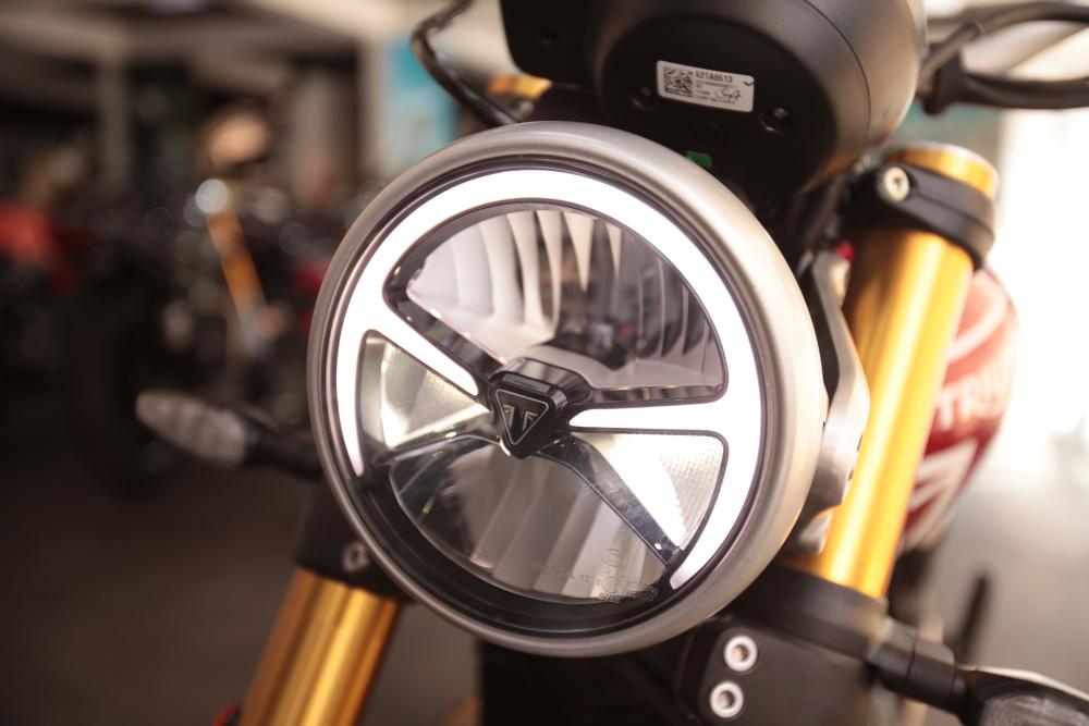 TRIUMPH